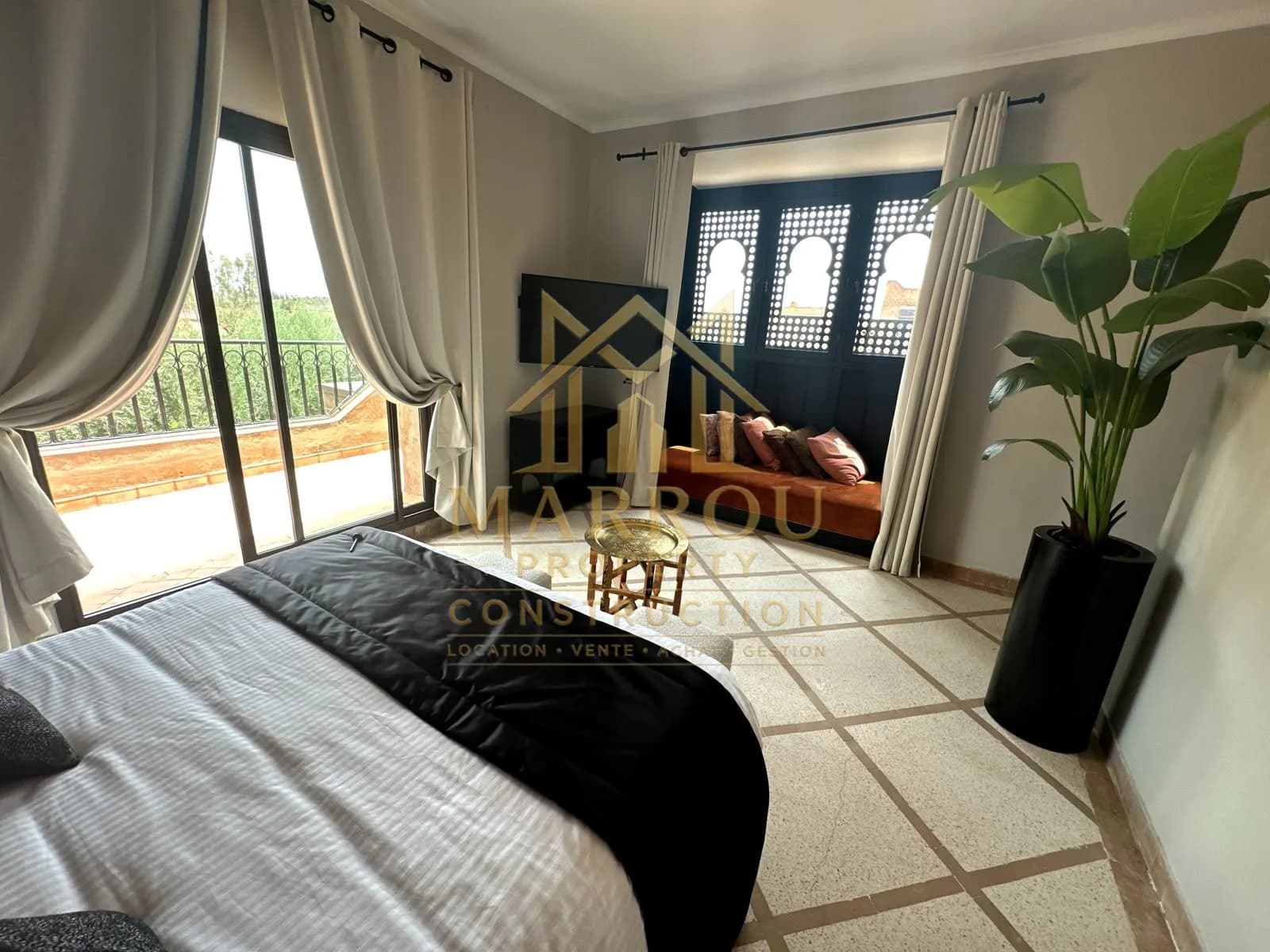 À VENDRE – Magnifique Riad sur la Route de Fès | Marrakech — thumbnail 12