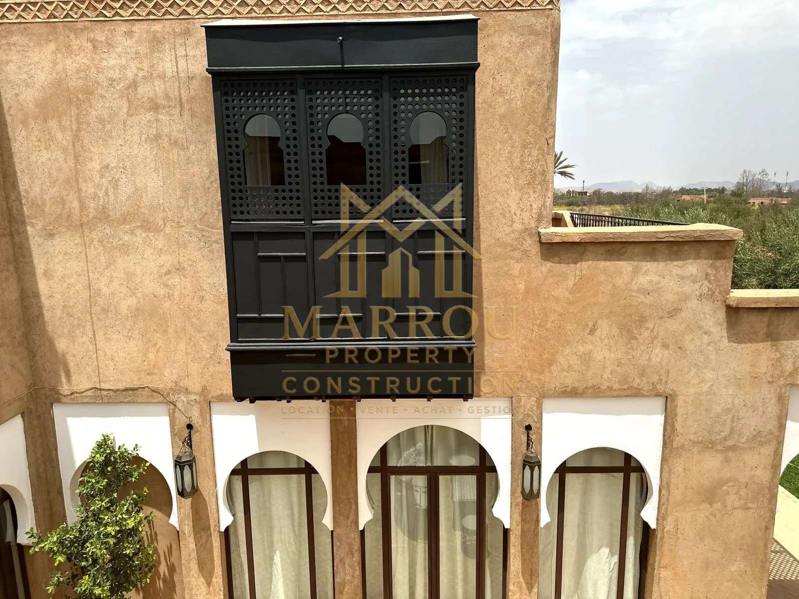 À VENDRE – Magnifique Riad sur la Route de Fès | Marrakech — thumbnail 13