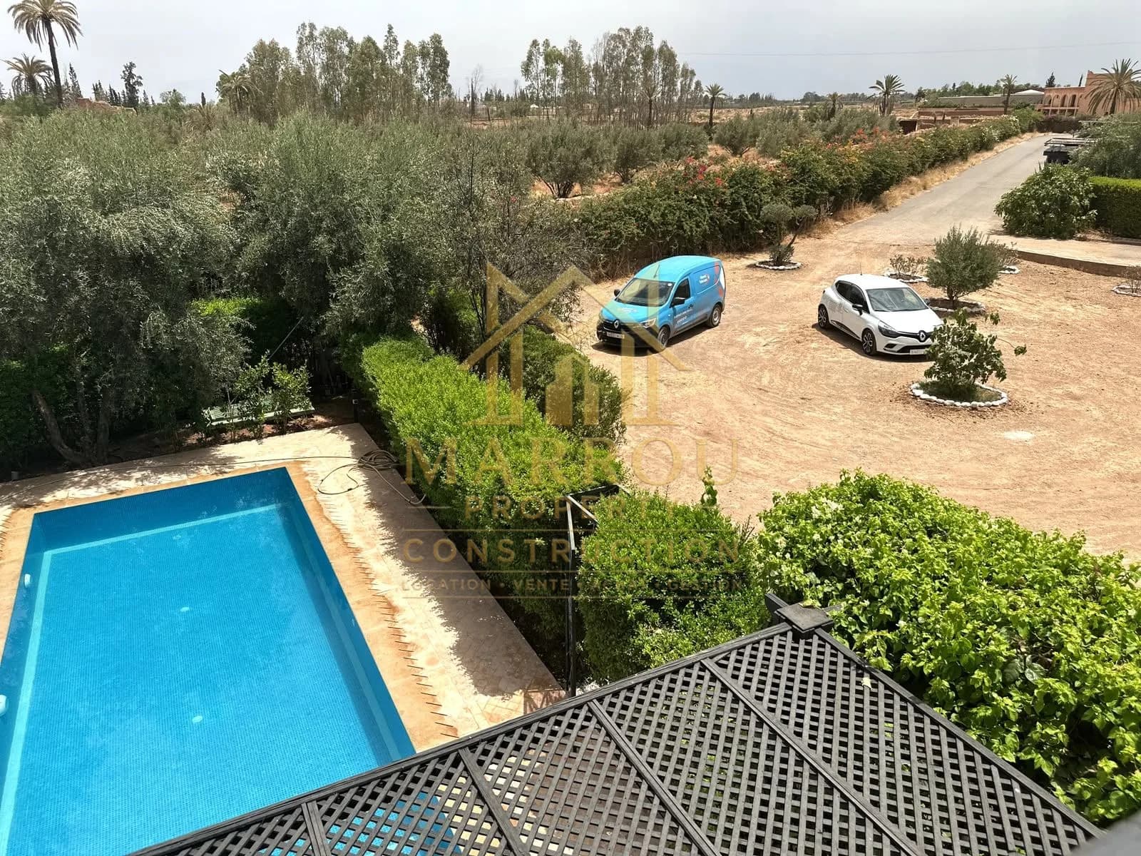 À VENDRE – Magnifique Riad sur la Route de Fès | Marrakech — thumbnail 17